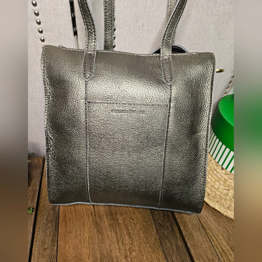 Portland Leather Goods Lola N/S Zippered Crossbody Tote Stardust - Picture 14 of 15